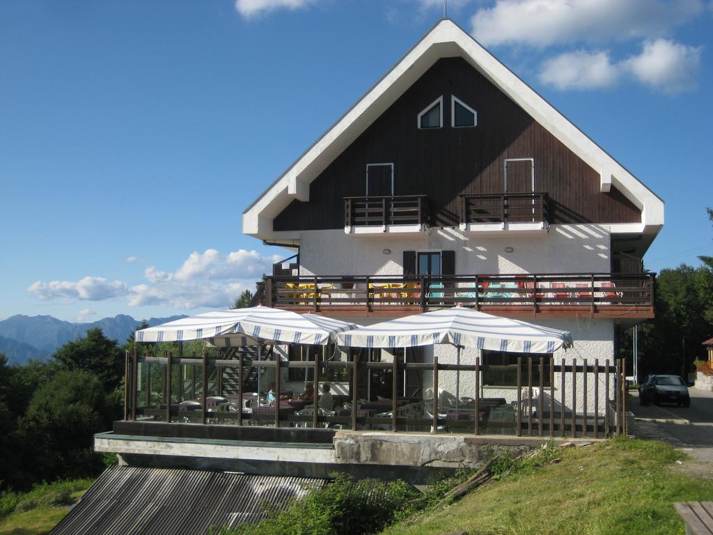 Albergo Casa Della Neve Stresa Exterior foto